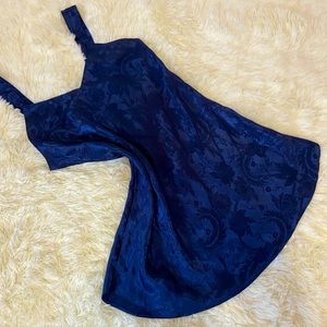 Vintage Satin and Beaux ornate blue silky nightgown size large